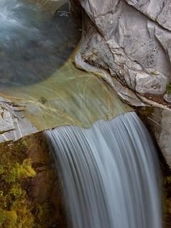 - - wallpaper preview