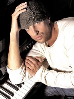 Daniel Powter - wallpaper preview