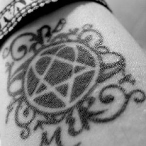 Karmaşık Pentagram Dövme Tasarımı