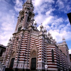 Çizgili Kilise Mimarisi