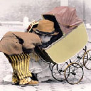 Eğlenceli Vintage Bebek Arabası