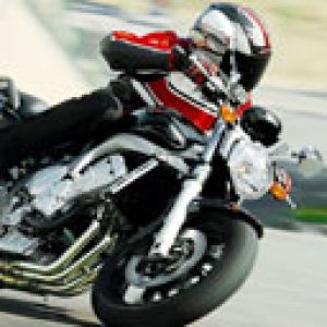 Yarış Motoru