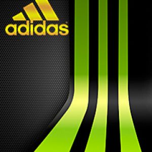 Adidas Logosu ile Şeritler