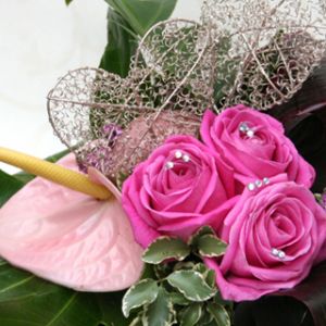 Güzel Pembe Gül Aranjmanı