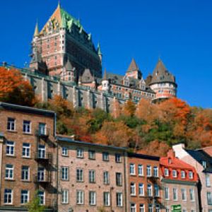 Frontenac Kalesi Sonbaharda