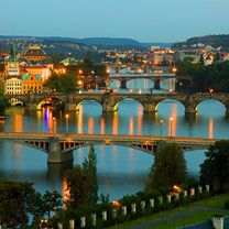 Prag Gece Manzarası - wallpaper preview