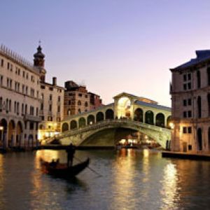 Rialto Köprüsü Gün Batımında