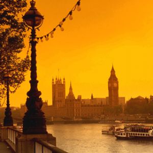 Thames Nehri Üzerinde Londra Gün Batımı