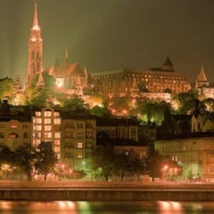 Budapeşte Gece Manzarası