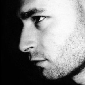Bir Adamın Profil Portresi