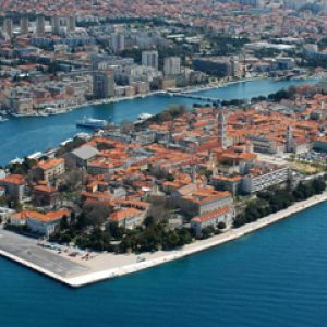 Kıyı Şehrinin Hava Görünümü