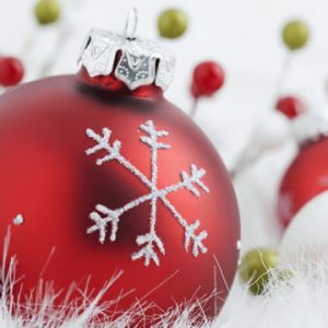 Kırmızı Noel Süsü