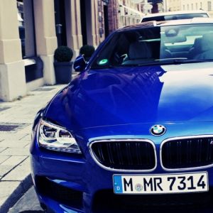Mavi Spor Araba BMW M6