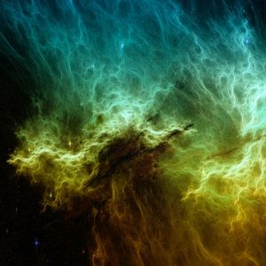 Renkli Kozmik Nebula
