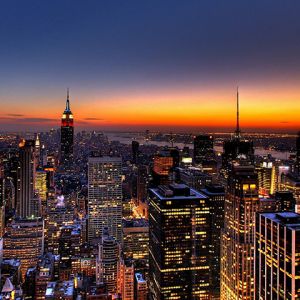Güneş Batarken New York Silueti