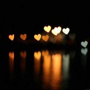 Kalp Bokeh Işıkları