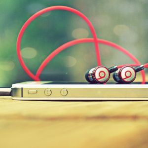 Beats Kulaklık ve Akıllı Telefon