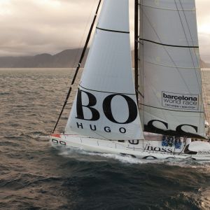 Hugo Boss Yelkenli Tekne