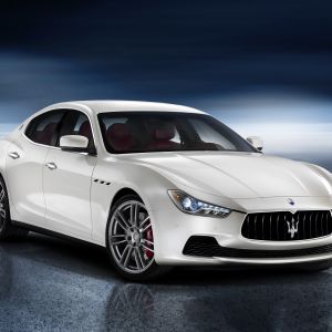 Lüks Maserati Ghibli Araba